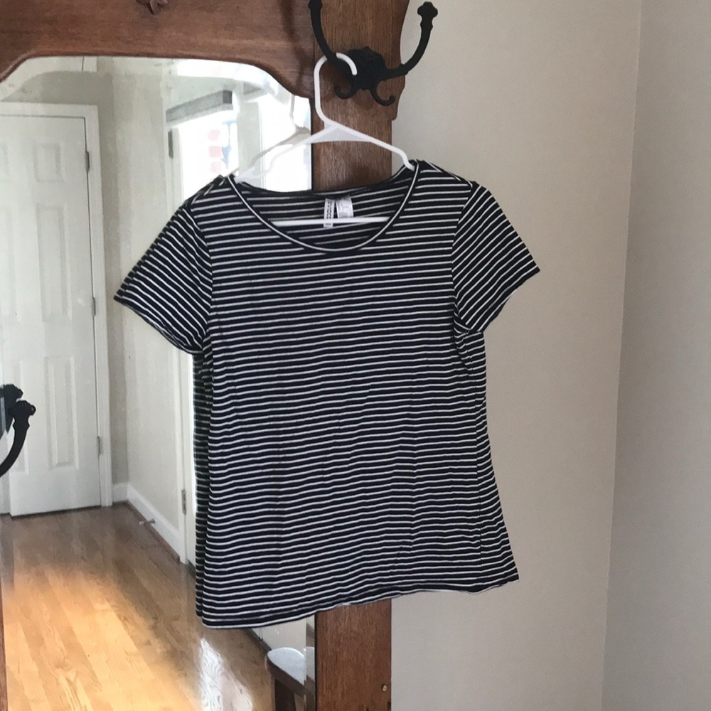 Black and white striped shirt size large